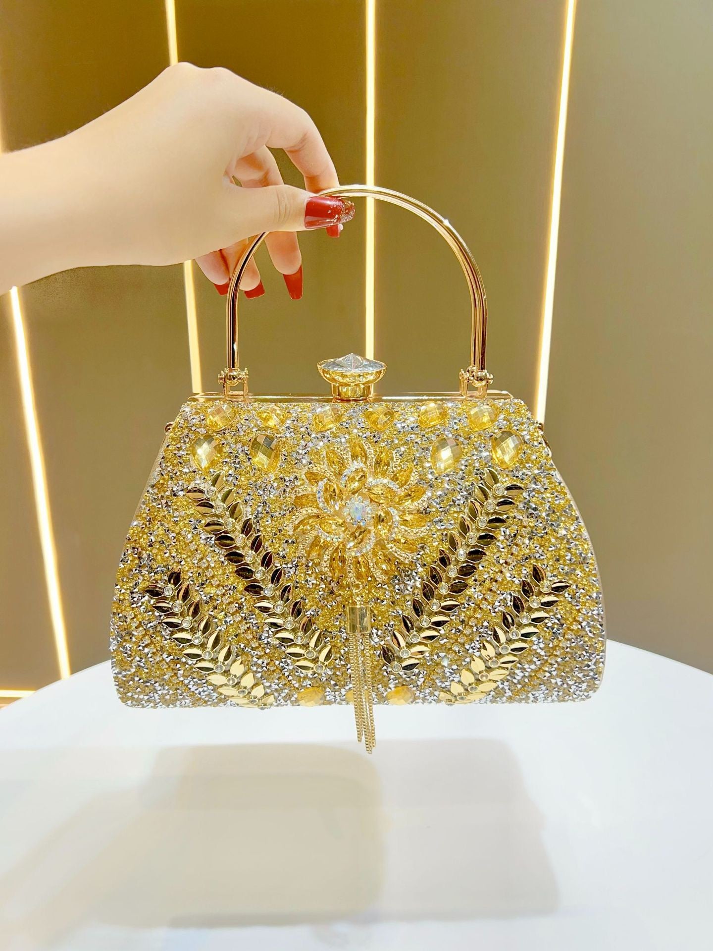 Glamour Étoilé Handbag