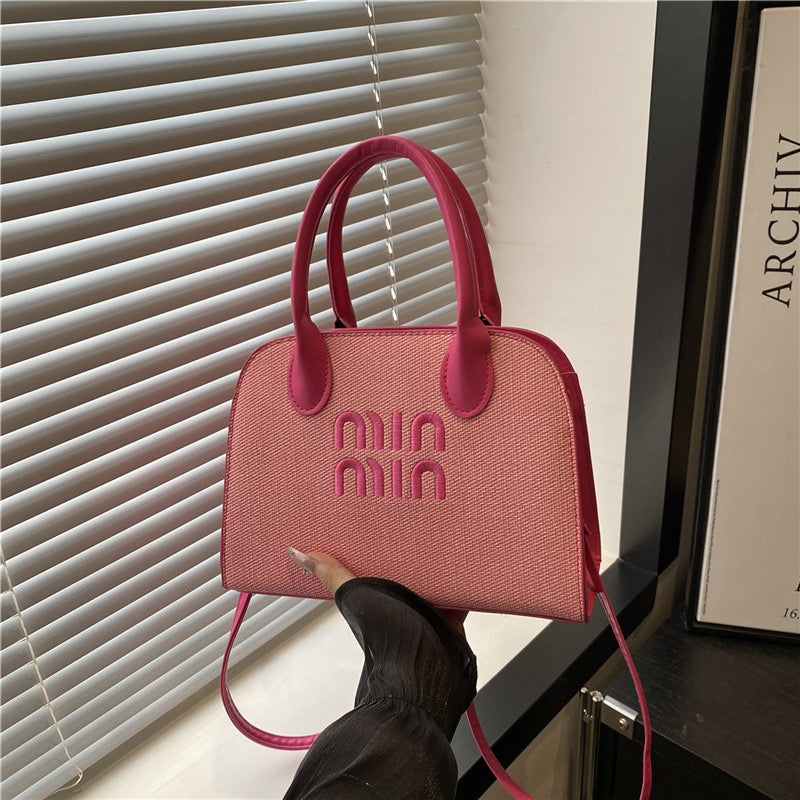 Fashion bag confidence