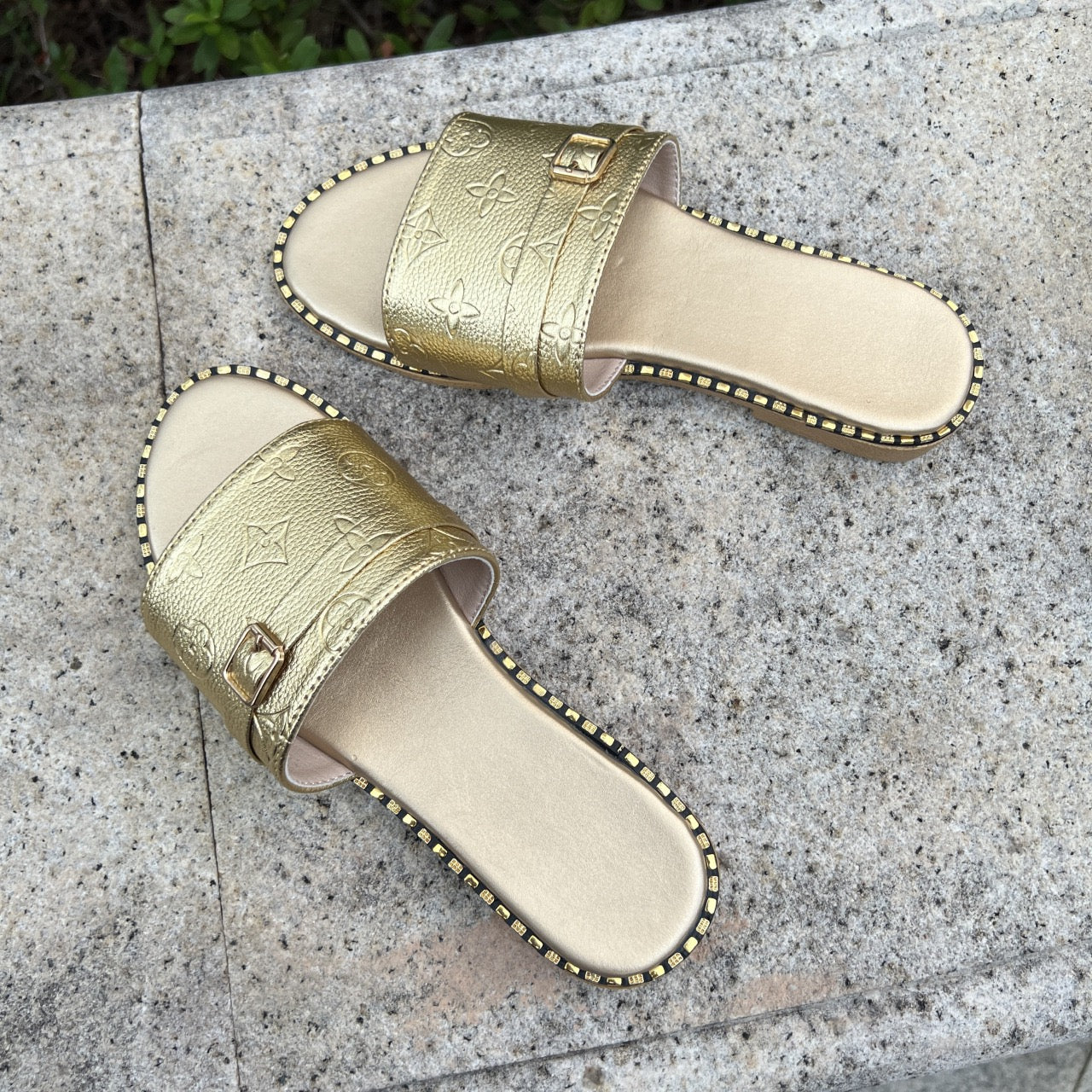 2026 women’s sandals ( fille )