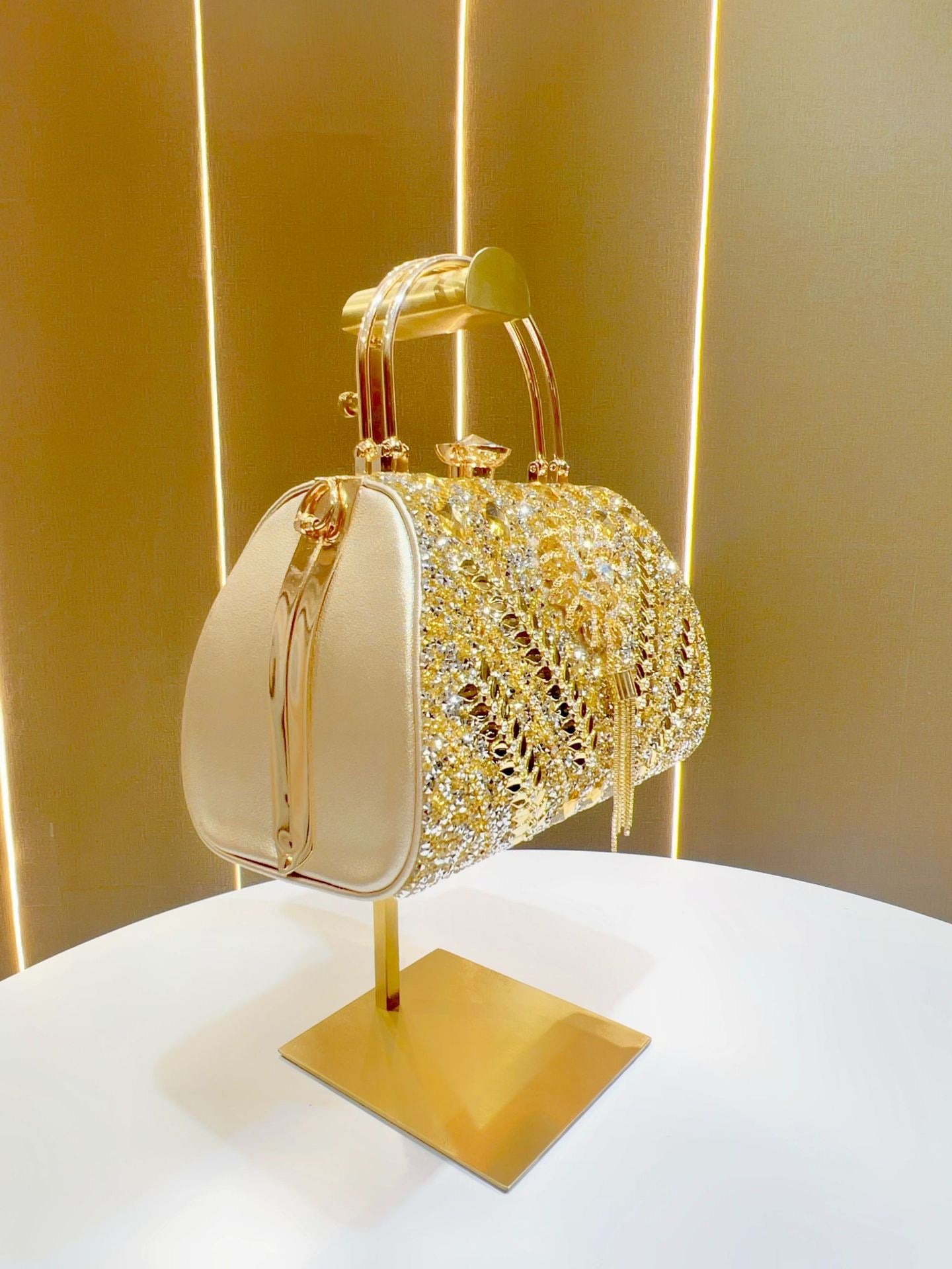 Glamour Étoilé Handbag
