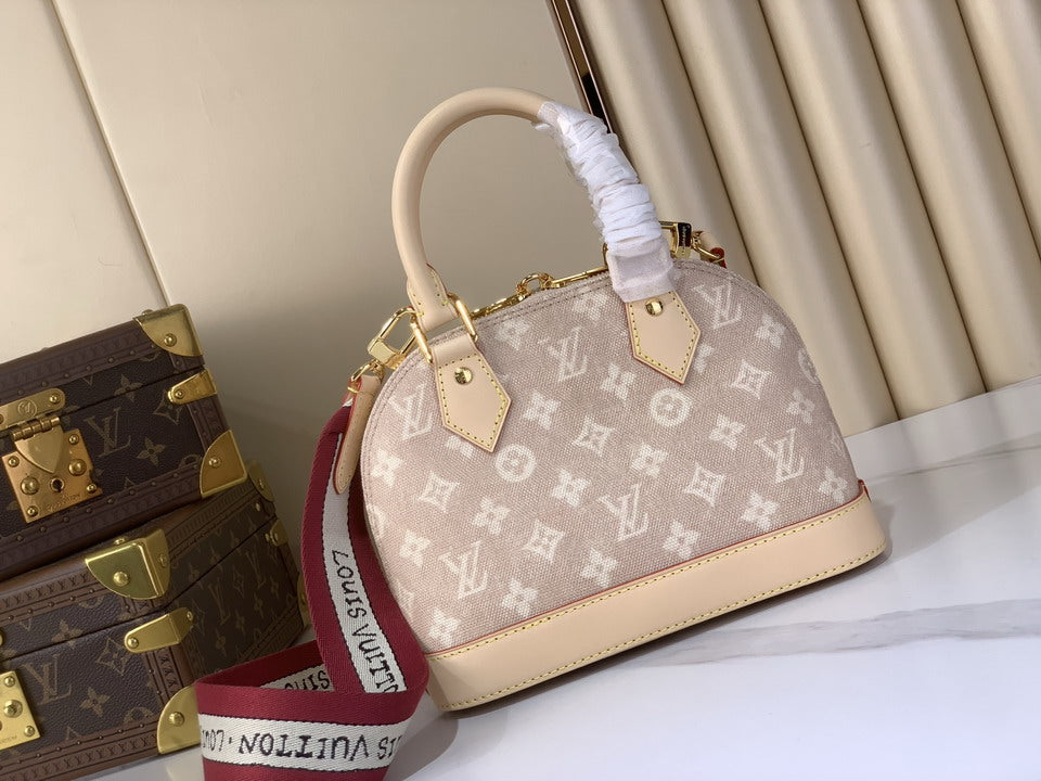 Louis Vuitton Monogram Chain Handbag Beige