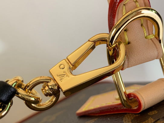 Louis Vuitton Monogram Chain Handbag