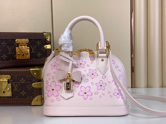 Louis Vuitton Monogram Chain Handbag Pink