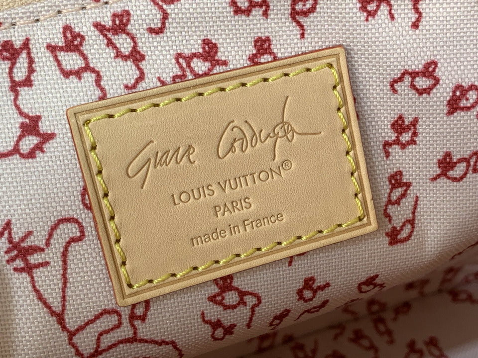Louis Vuitton Monogram Chain Handbag Beige