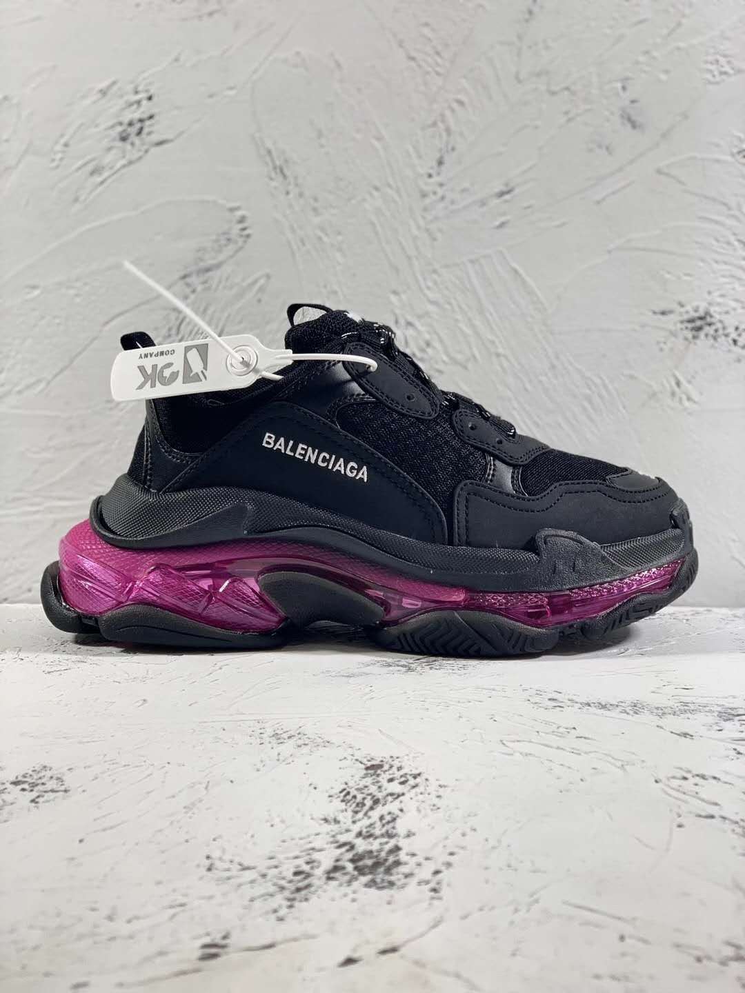 : Balenciaga Triple S - Sneaker