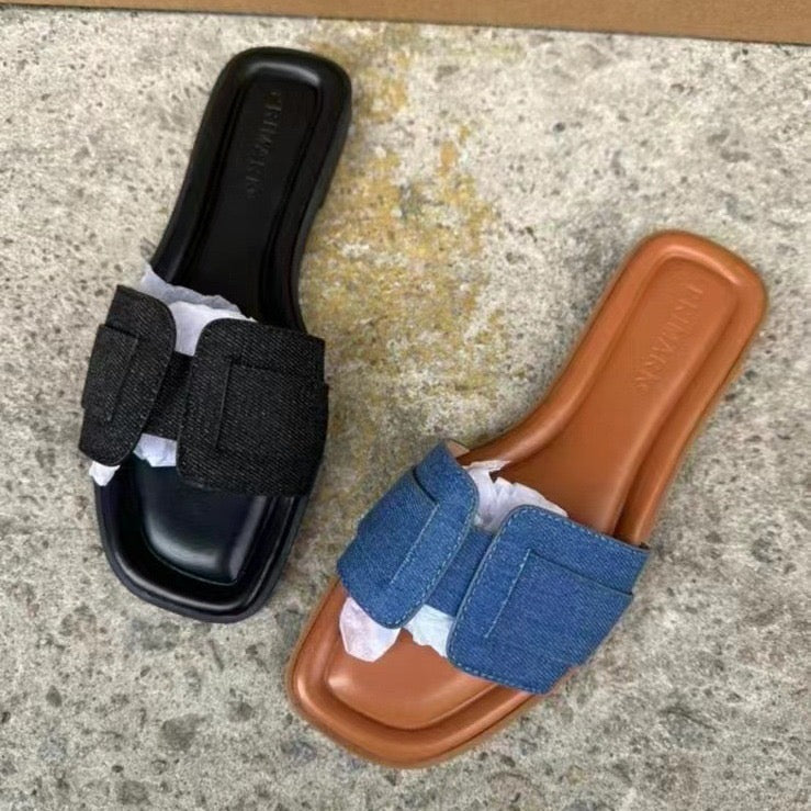 New Women’s Black Strap Slip-On Sandals ( fille)
